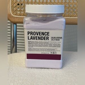 Professional Cosmetologist Grade Mask. New